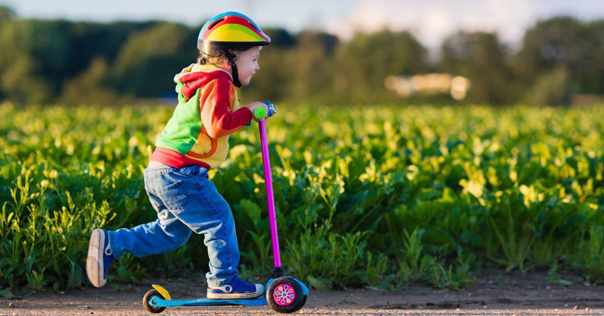 City Roller Fahren Kind Kindheit Spaß Spielen Spielzeug