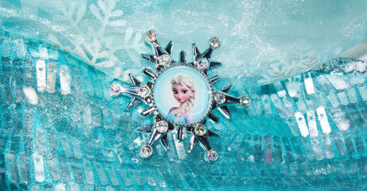 Super stylish: Diese 8 Disney-Figuren tragen moderne Kleidung und sehen umwerfend aus!