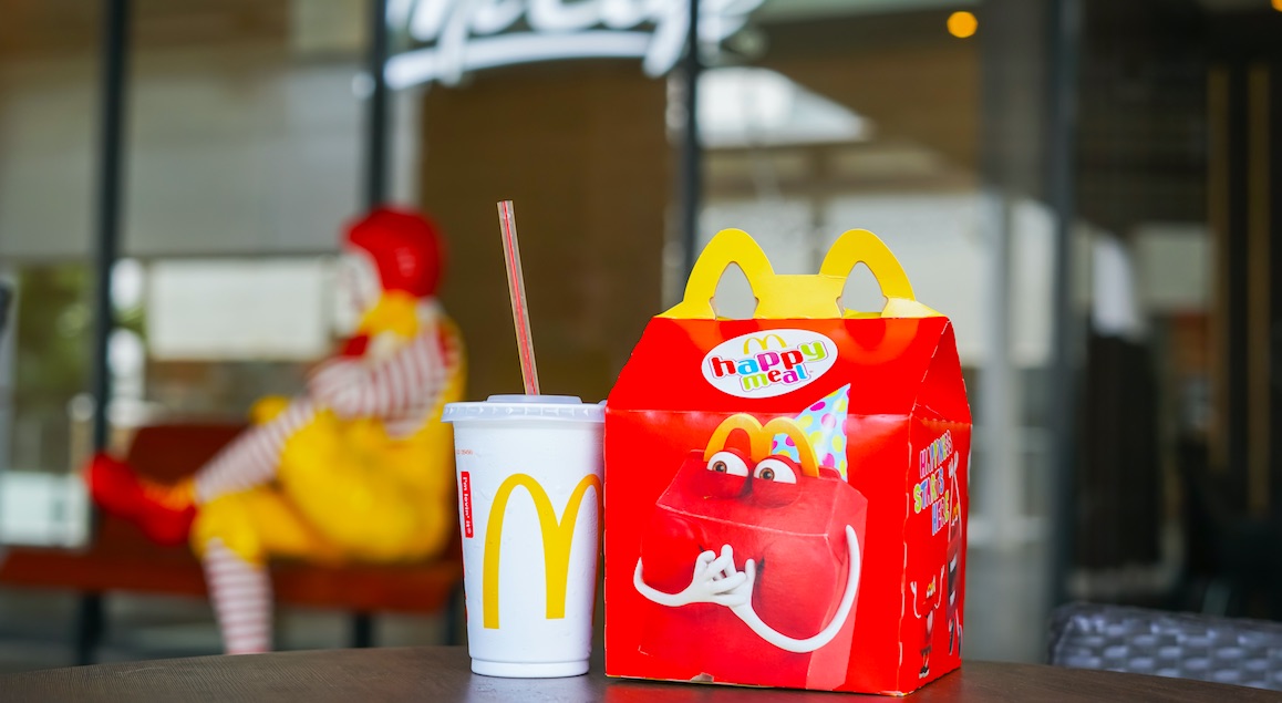 Das Sind Die 44 Tollsten Happy Meal Spielzeuge Aller Welt