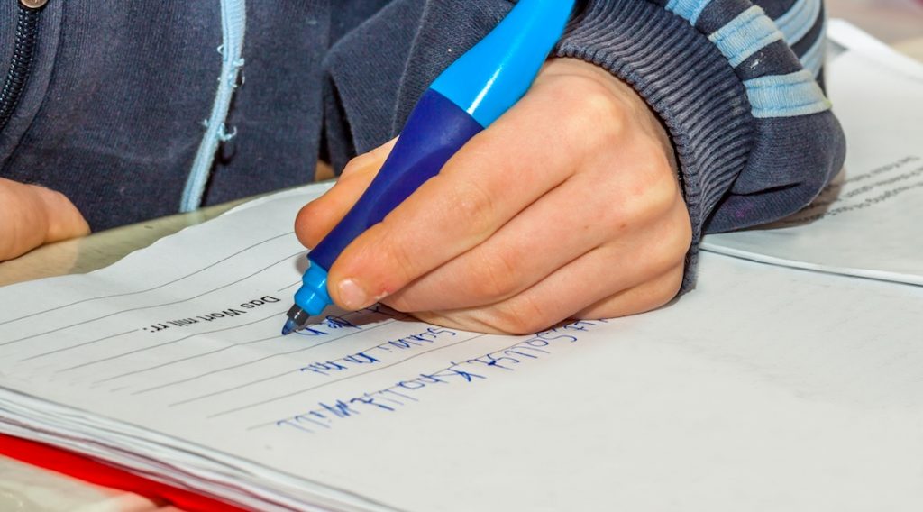 15 Gründe, die zeigen, warum Linkshänder rocken!